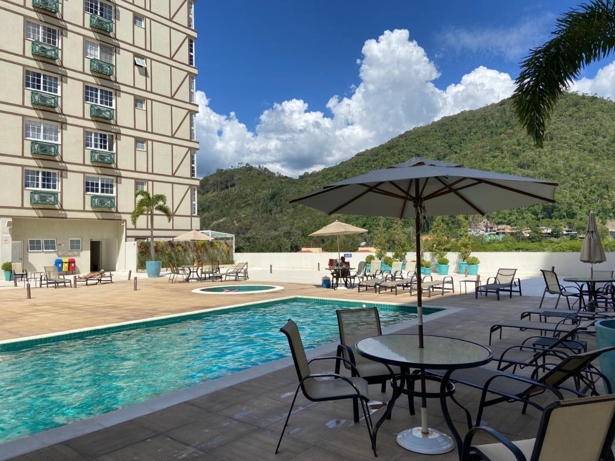 Flat 217 Granja Brasil - Com Piscina Em Itaipava Apartment Petropolis  Luaran gambar